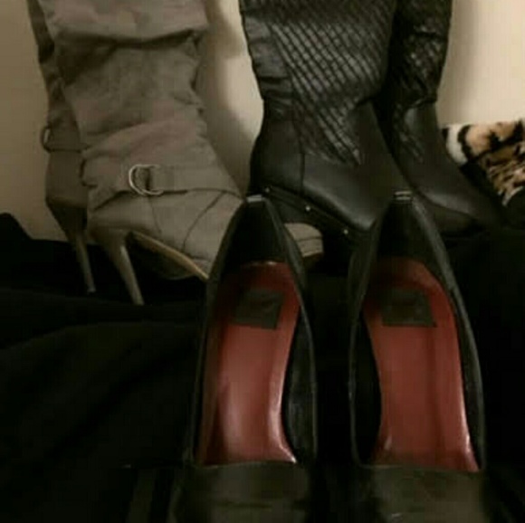 Grey suede zip up knee high boots - Picture 5 of 7